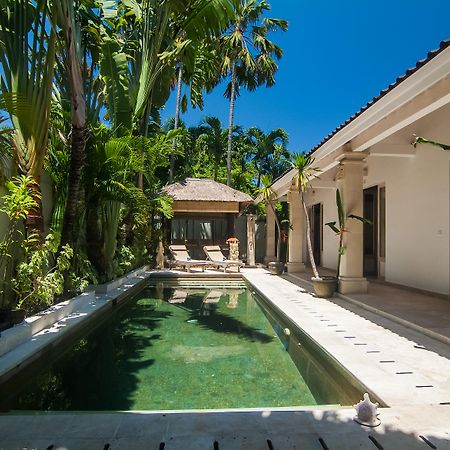 Bali Holiday Villas - La Playa Seminyak Zewnętrze zdjęcie