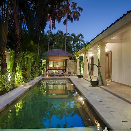 Bali Holiday Villas - La Playa Seminyak Zewnętrze zdjęcie