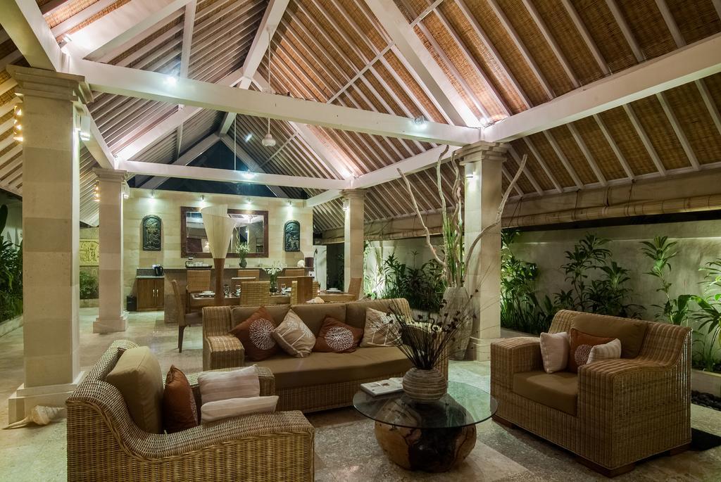 Bali Holiday Villas - La Playa Seminyak Zewnętrze zdjęcie