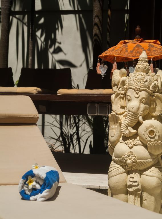 Bali Holiday Villas - La Playa Seminyak Zewnętrze zdjęcie